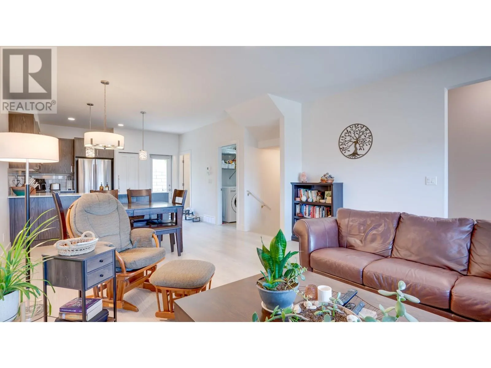 933 Mt Robson Place Unit# 3