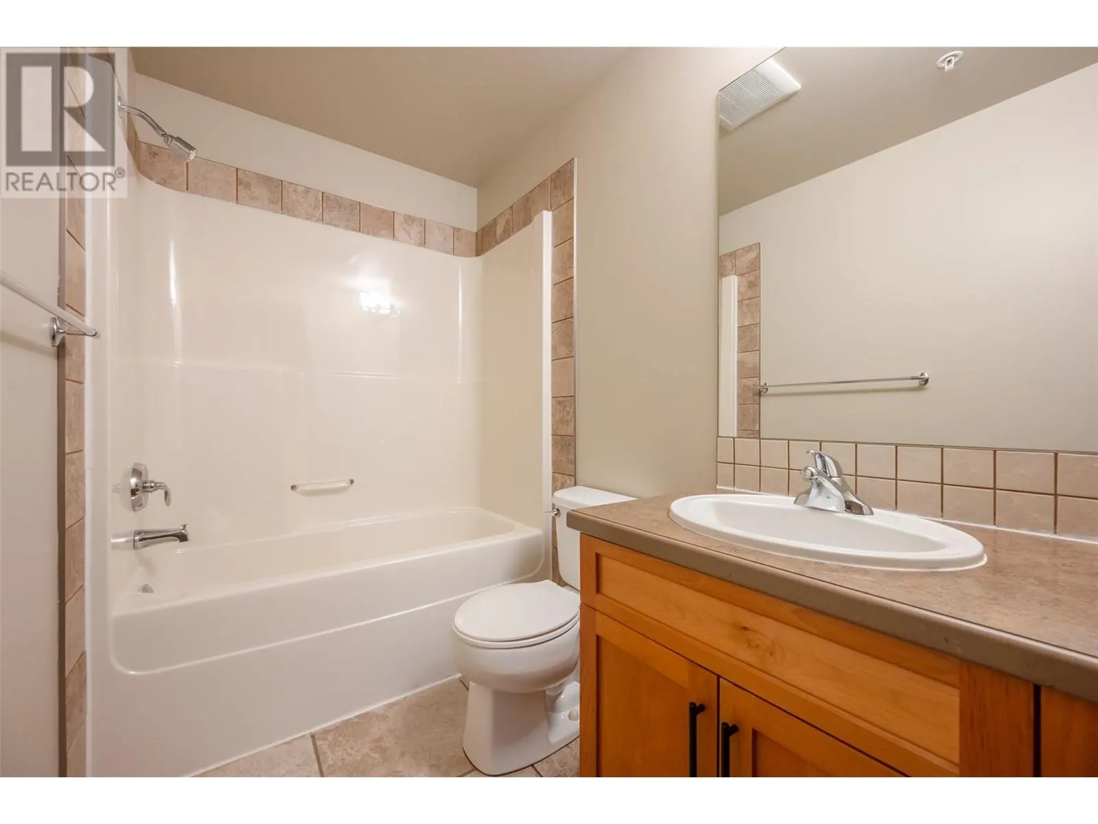 873 Forestbrook Drive Unit# 203