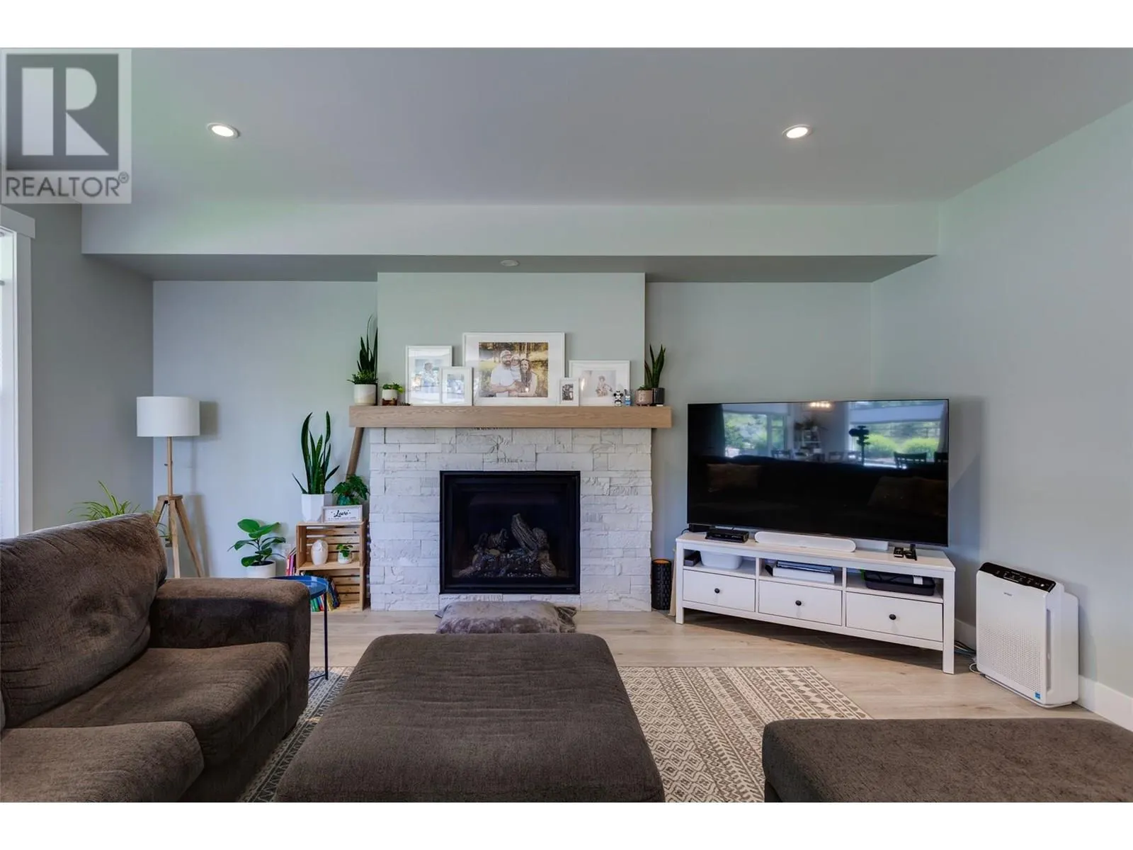 218 Echo Ridge Drive