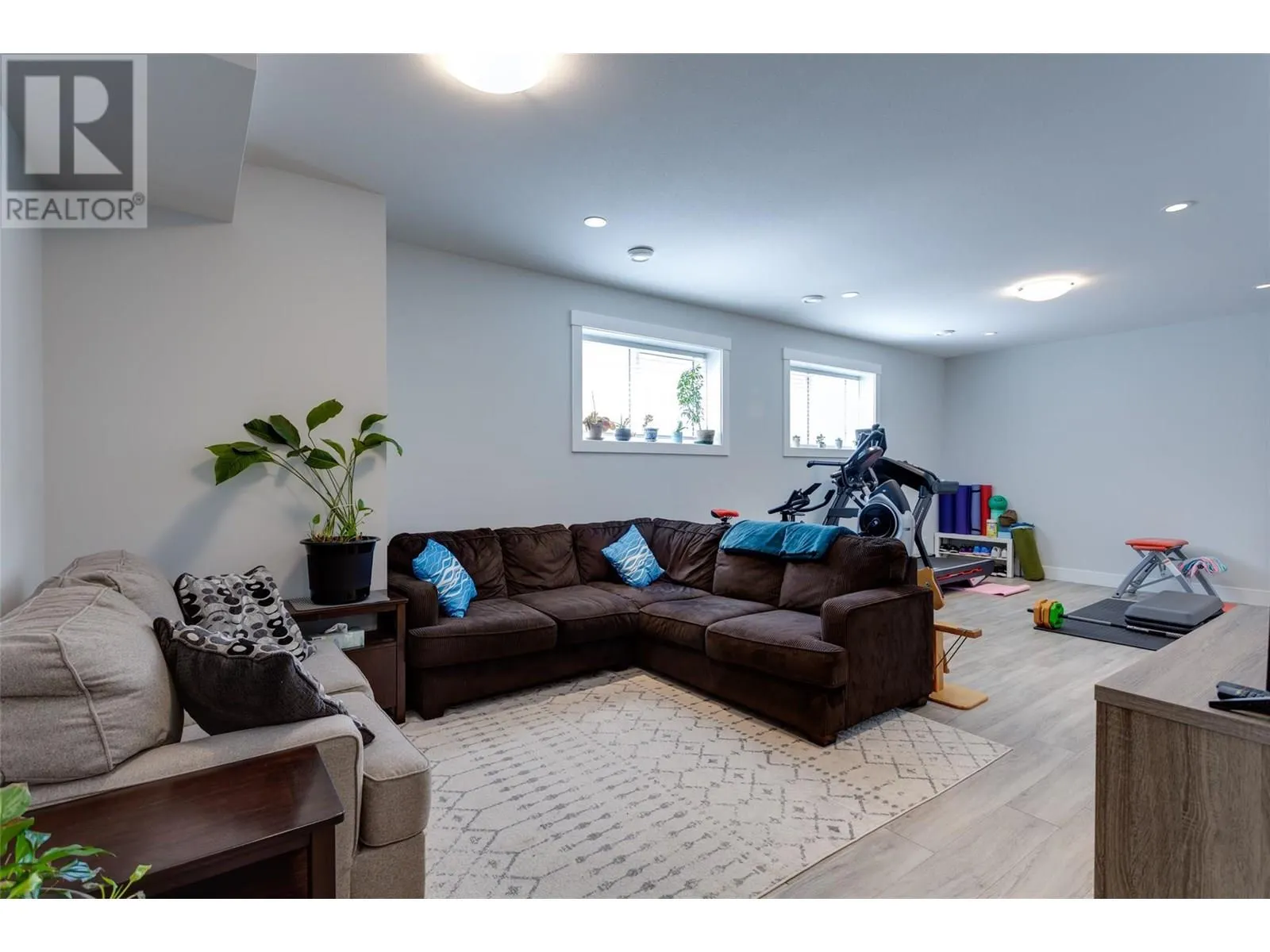 218 Echo Ridge Drive