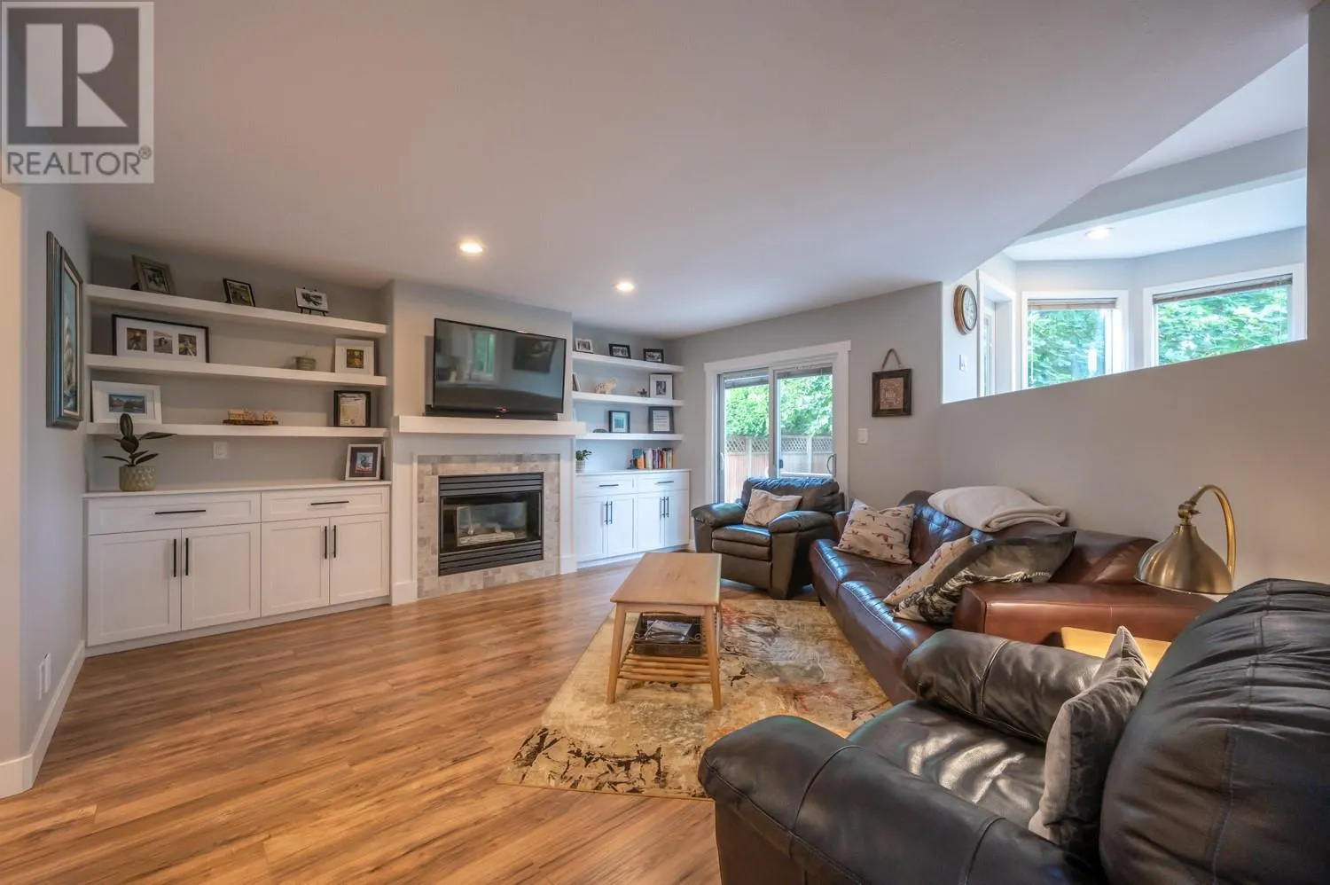 12816 SCHAEFFER Crescent