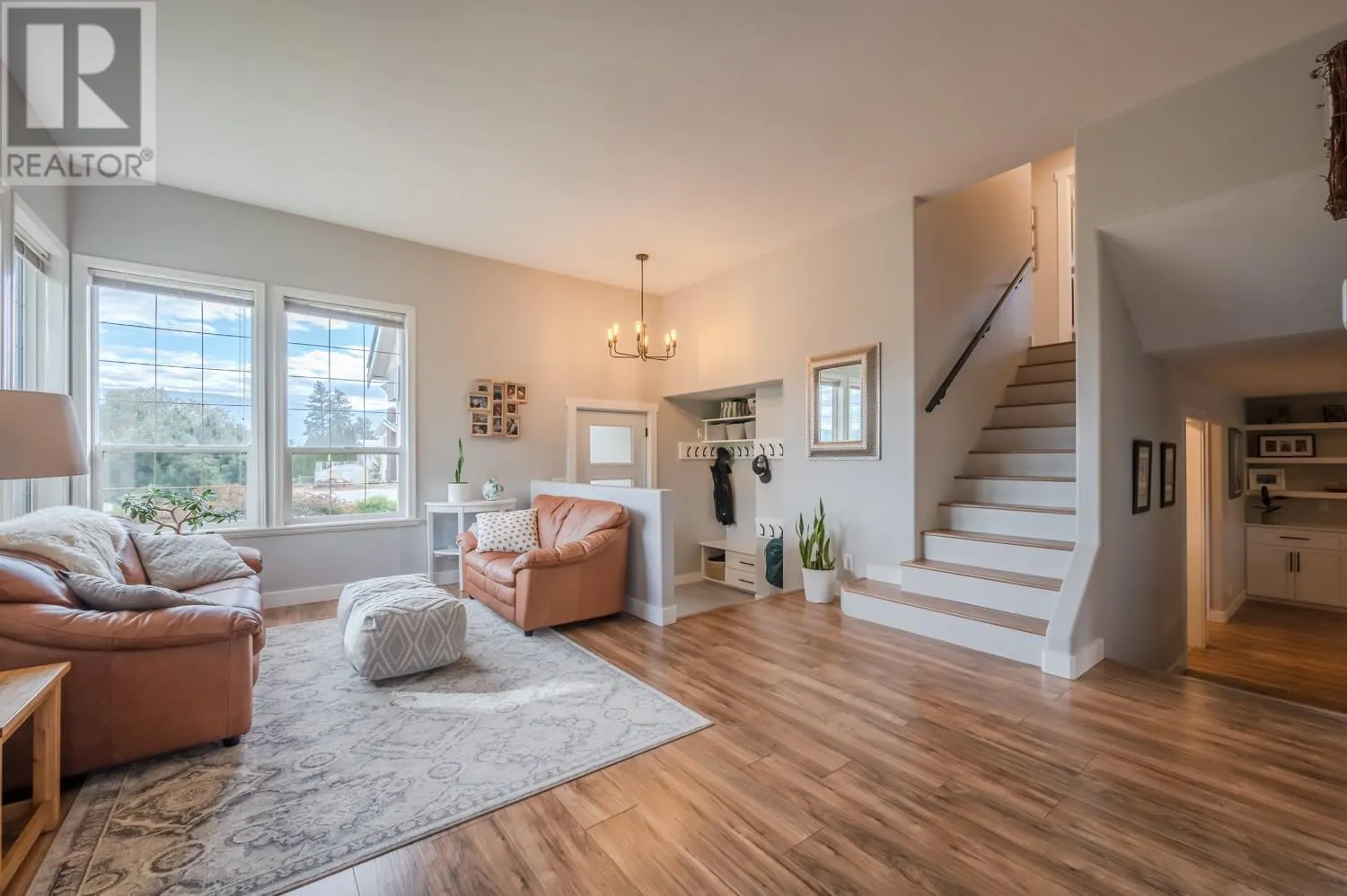 12816 SCHAEFFER Crescent