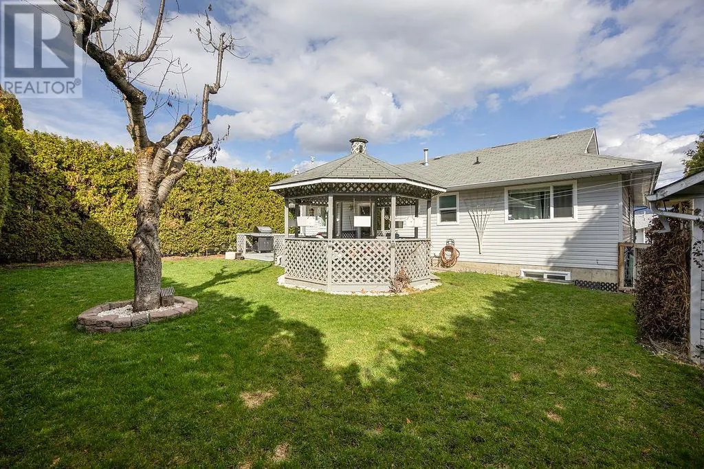 5204 Sandon Place