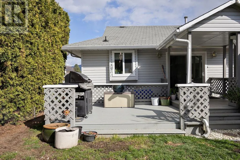 5204 Sandon Place