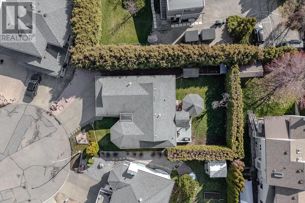 5204 Sandon Place