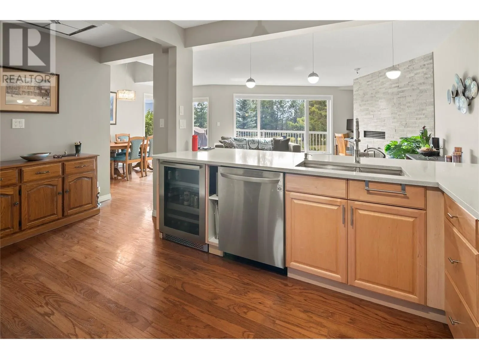 7525 Columbia Avenue Unit# 17