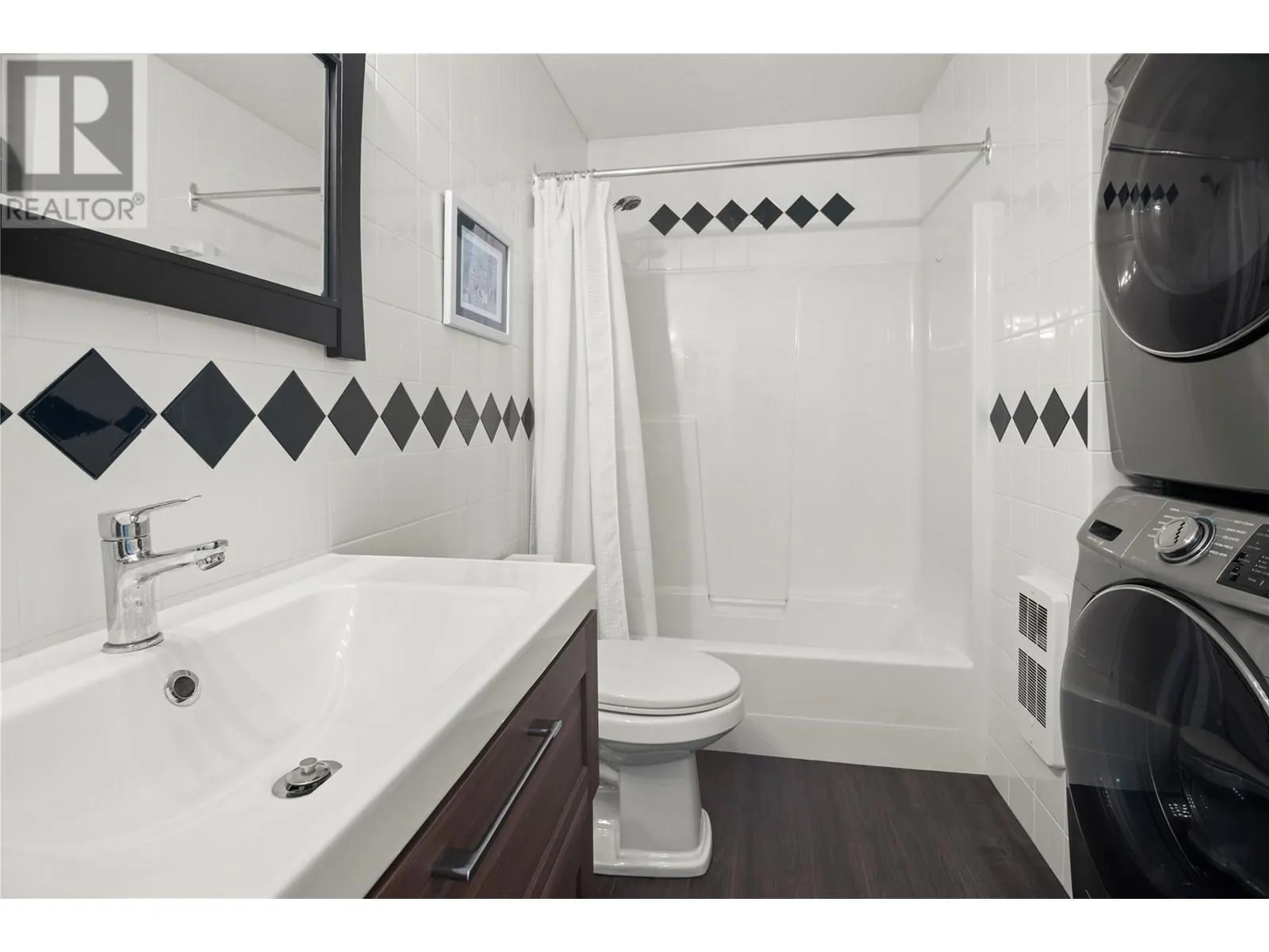 7525 Columbia Avenue Unit# 17