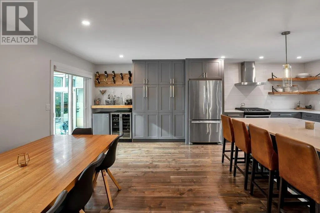4430 Lakeshore Road
