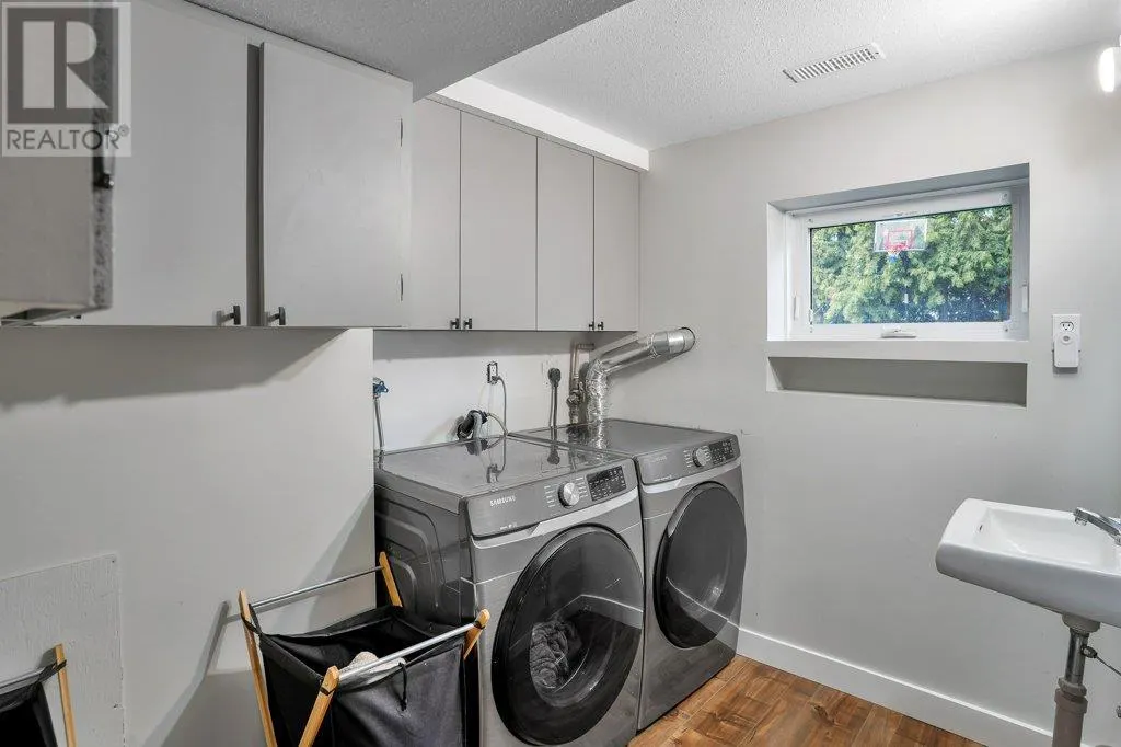 4430 Lakeshore Road