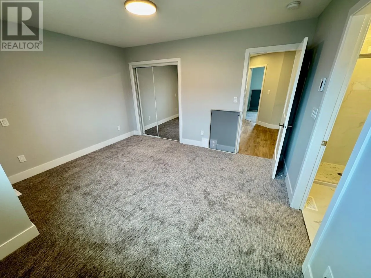 130 COLEBROOK Road Unit# 27