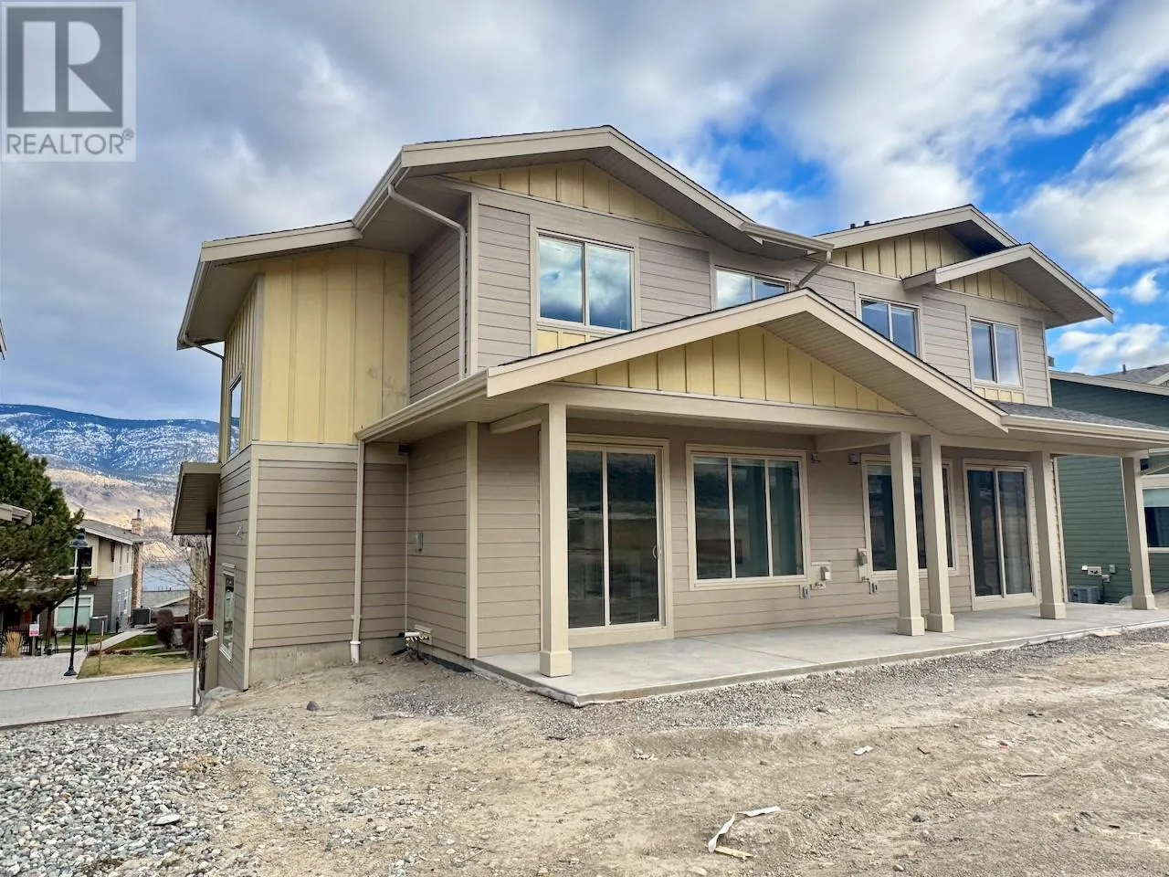 130 COLEBROOK Road Unit# 27