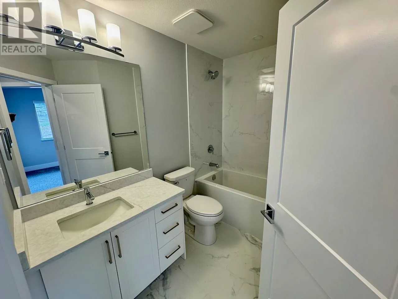 130 COLEBROOK Road Unit# 27
