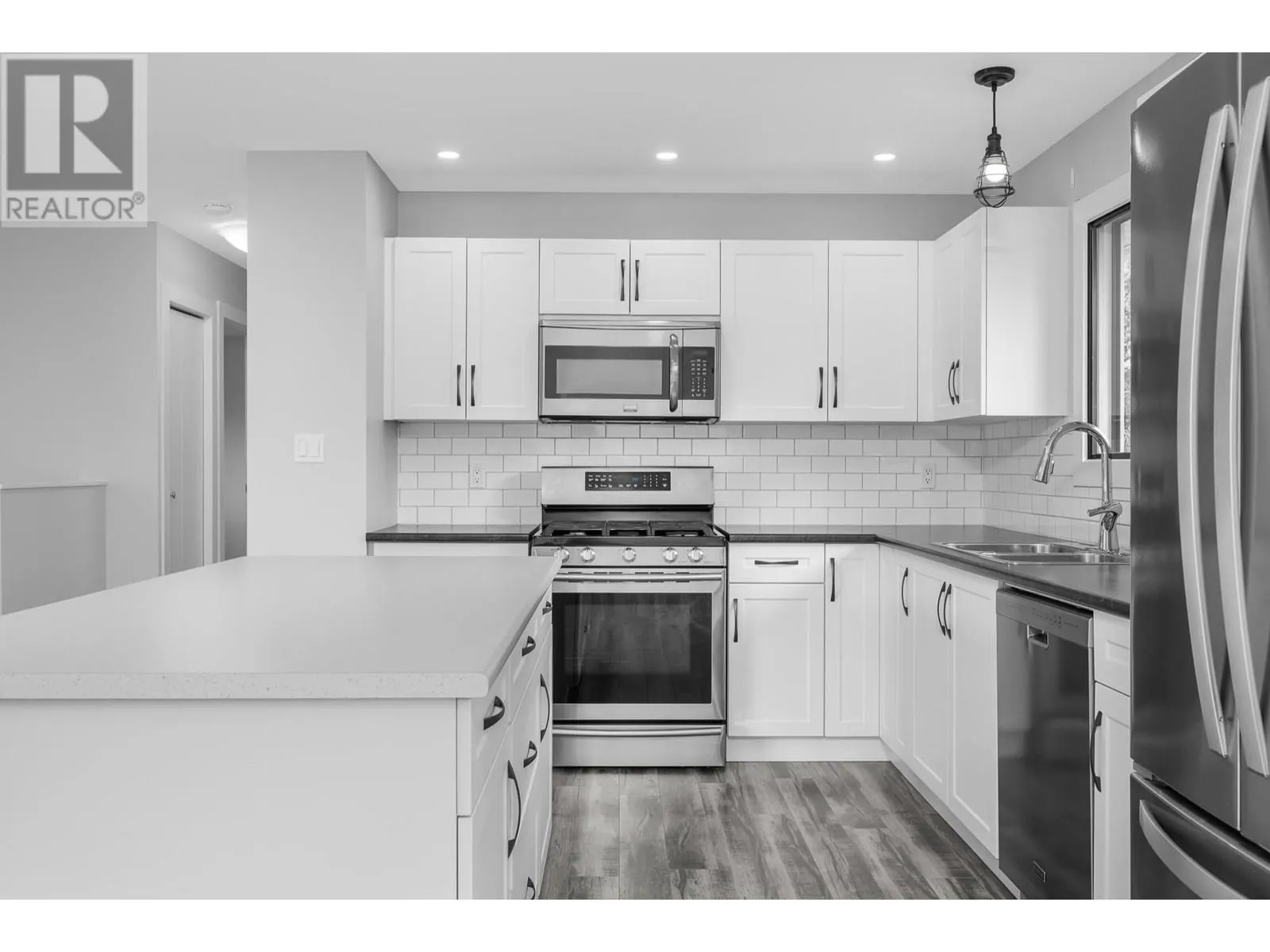 1301 43 Avenue
