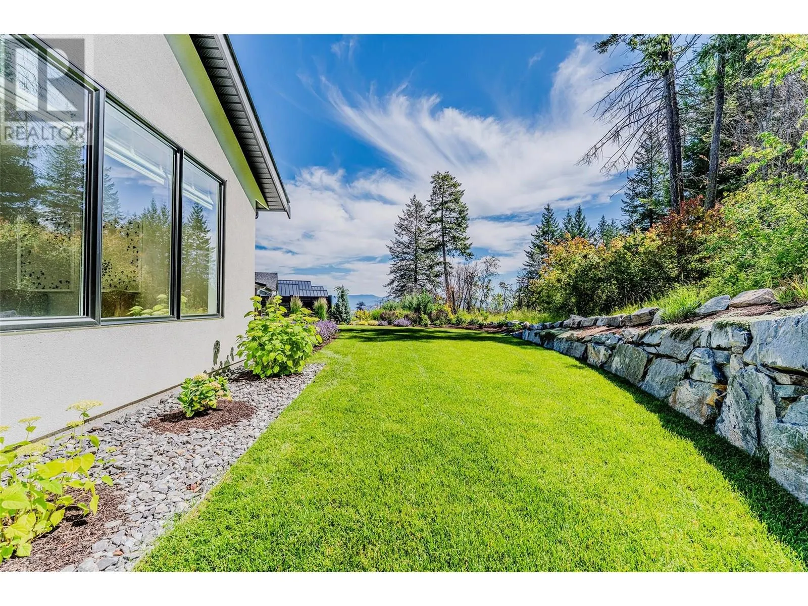 184 Diamond Way