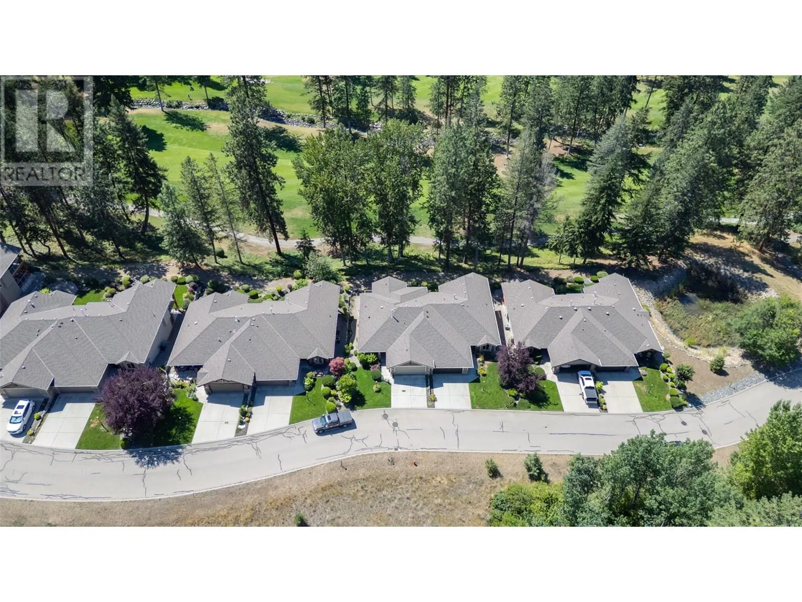 3452 Camelback Drive