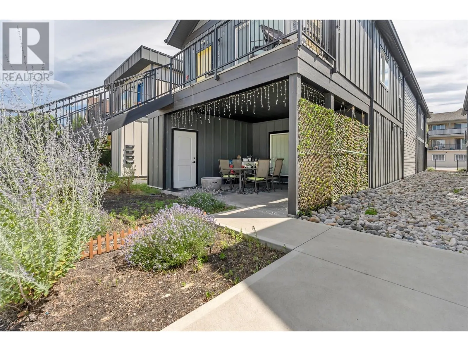116 Calgary Avenue