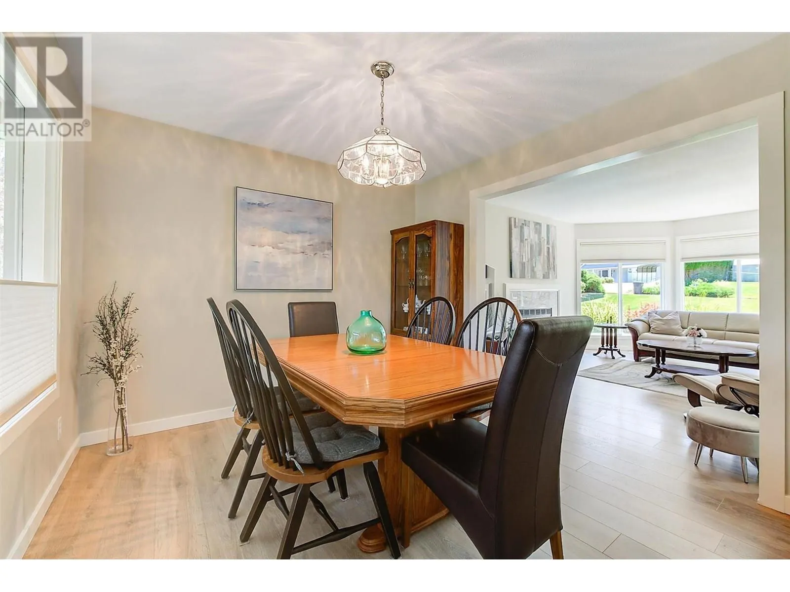 482 Curlew Drive
