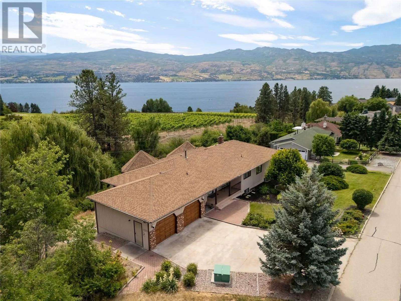 1049 Kelly Drive