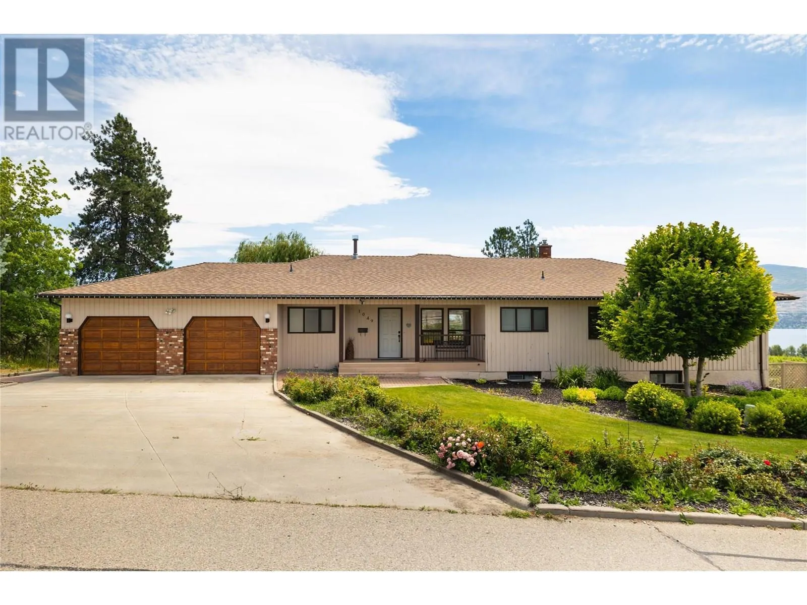 1049 Kelly Drive
