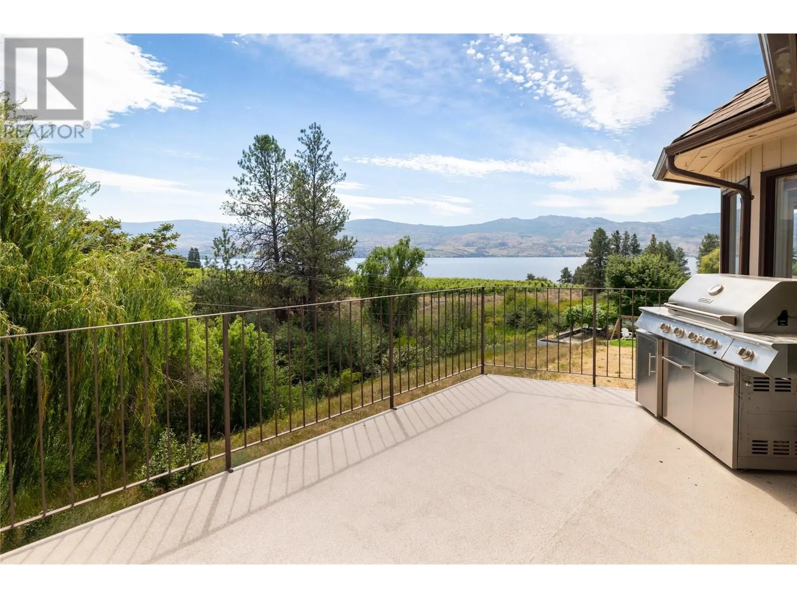 1049 Kelly Drive