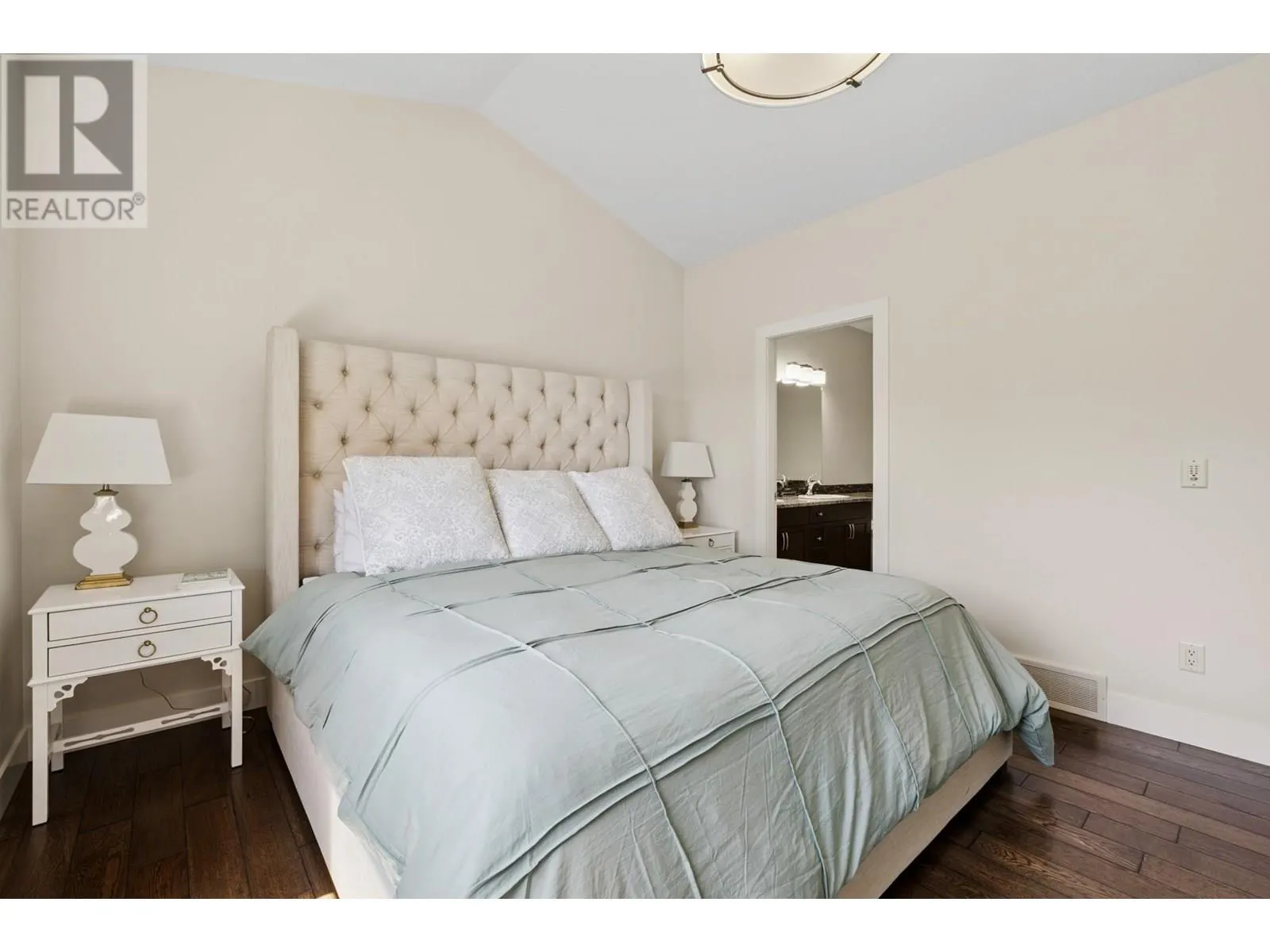 2450 Selkirk Drive Unit# 23