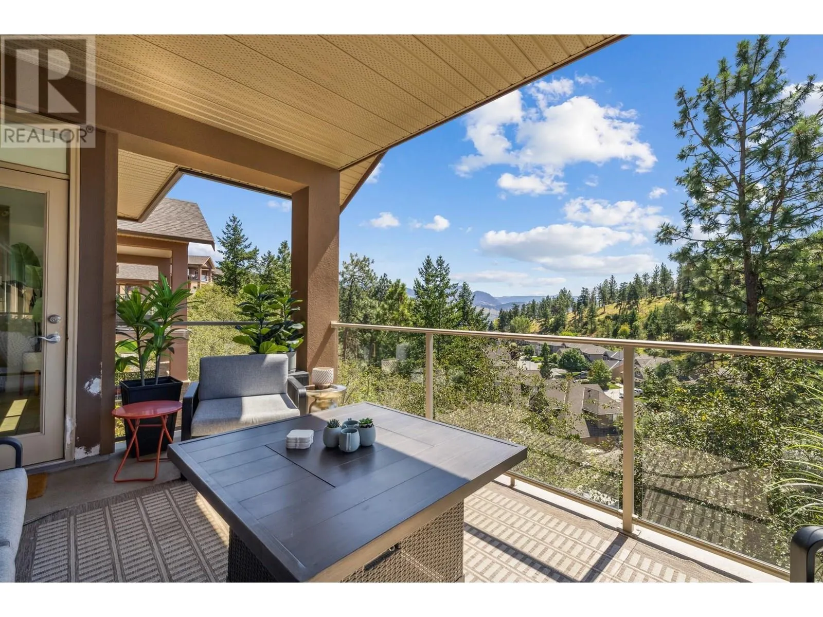 2450 Selkirk Drive Unit# 23