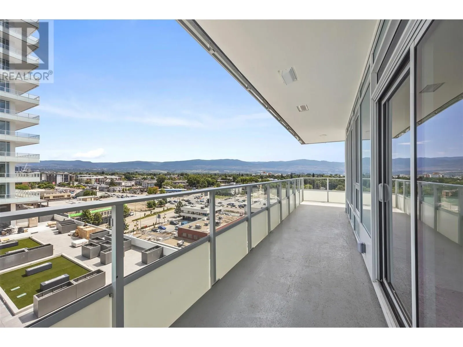238 Leon Avenue Unit# 804