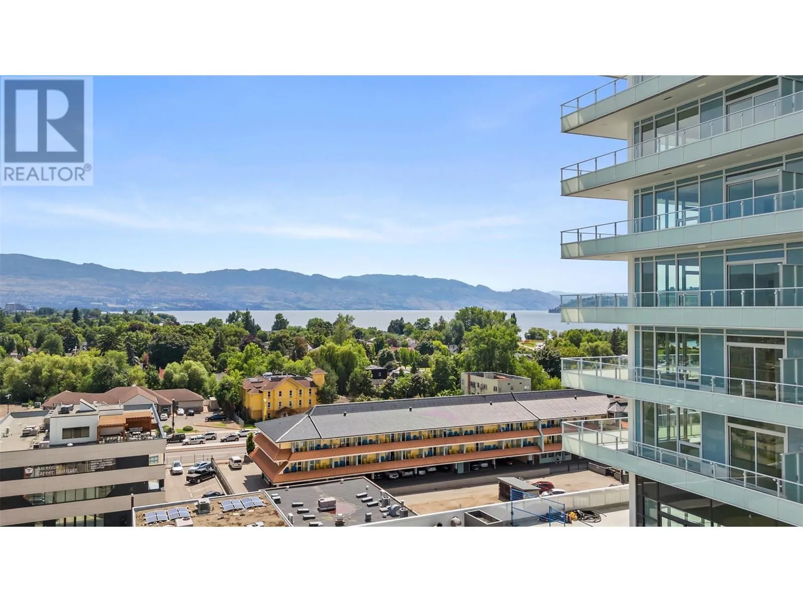 238 Leon Avenue Unit# 804