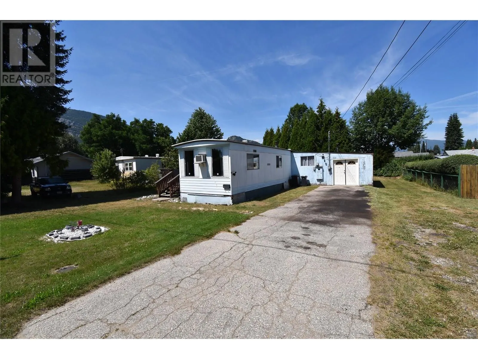 159 SCHULTE Crescent