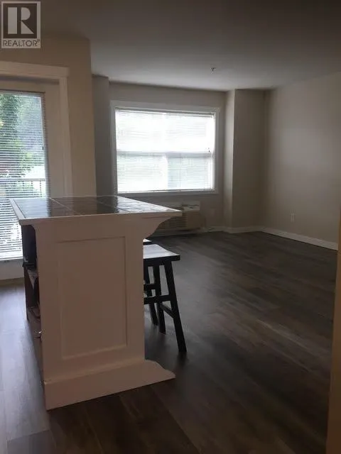 1475 Glenmore Road N Unit# 105A
