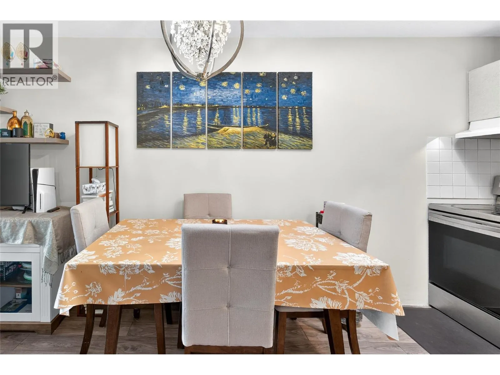3175 De Montreuil Court Unit# 412