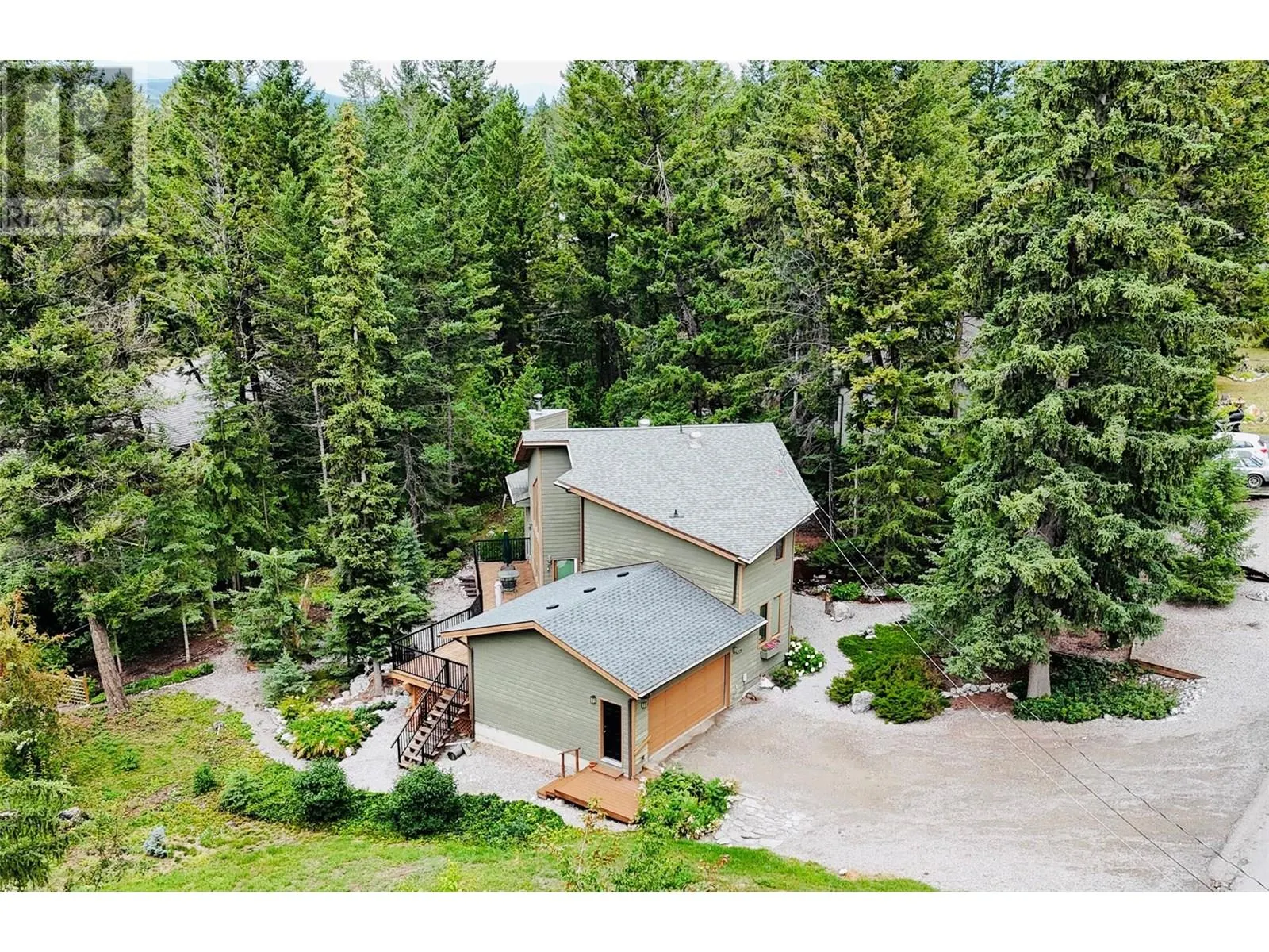 5221 Columbia River Road