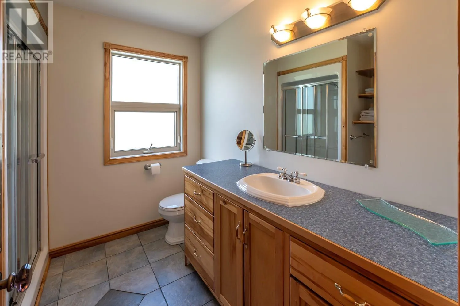 4535 Ryegrass Road