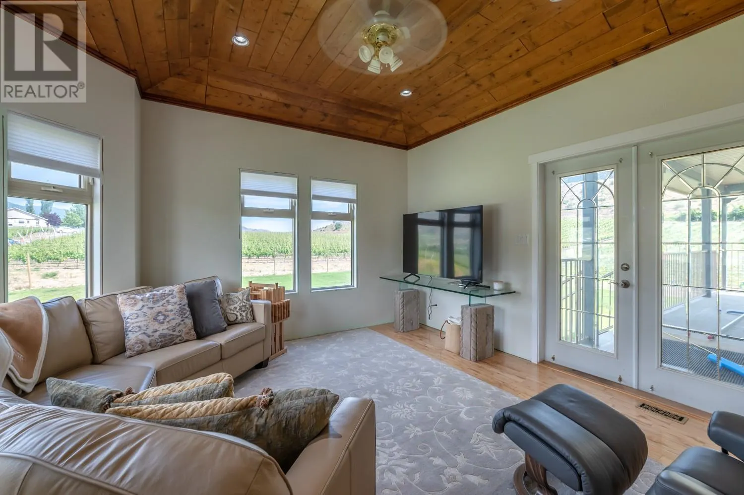 4535 Ryegrass Road