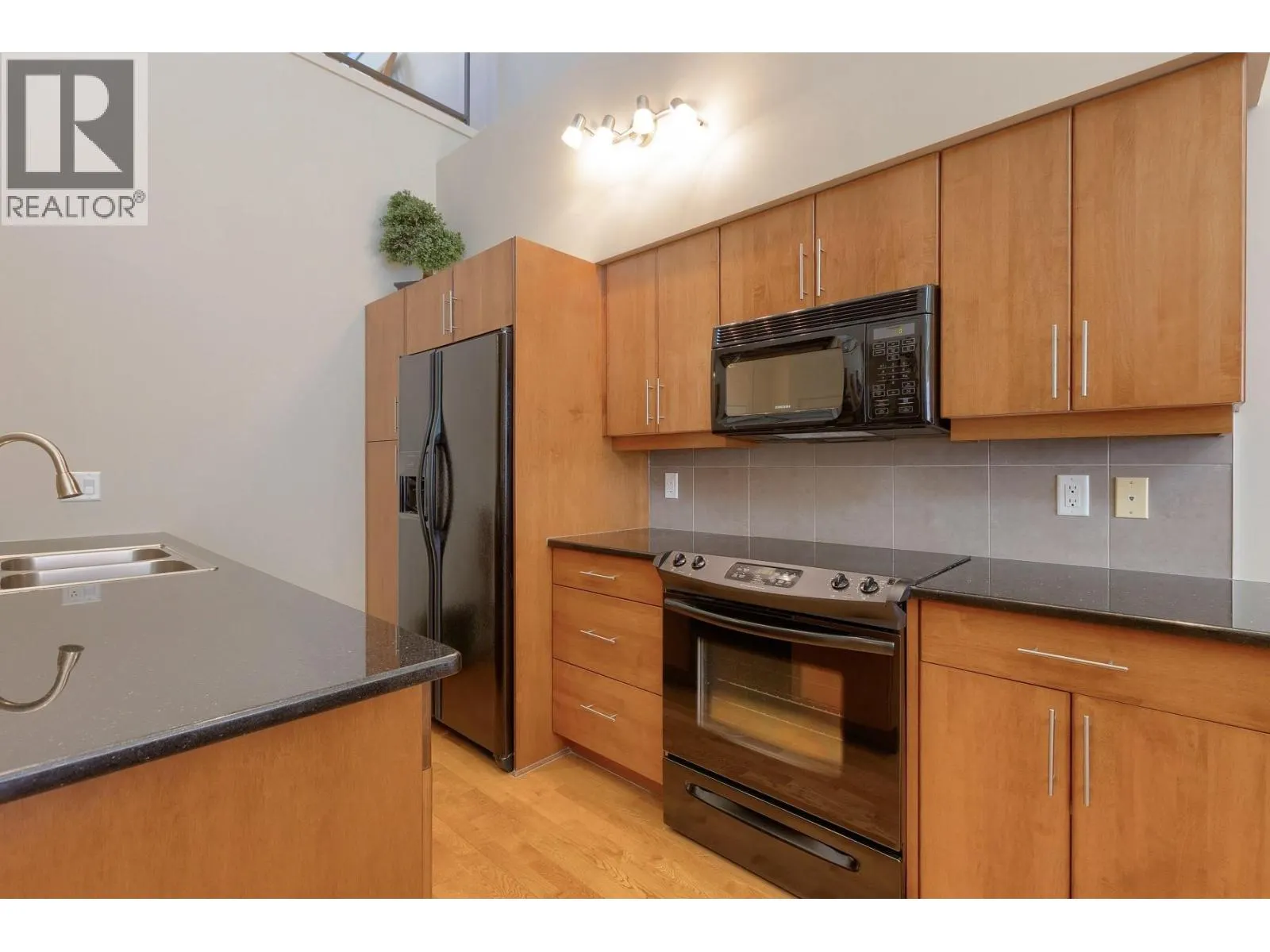 1331 Ellis Street Unit# 408