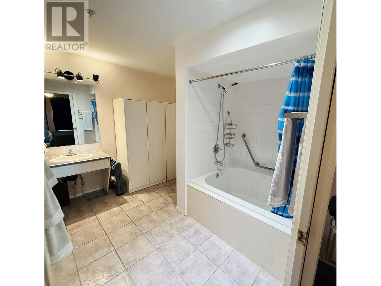 5052 Riverview Road Unit# 3005B