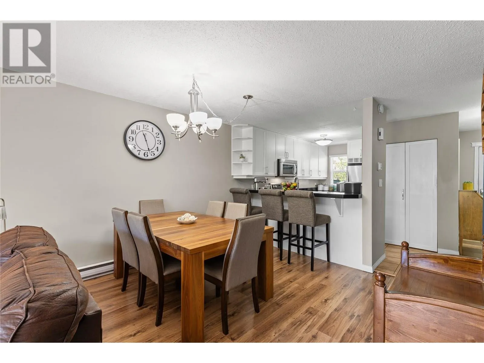 4100 24 Avenue Unit# 105