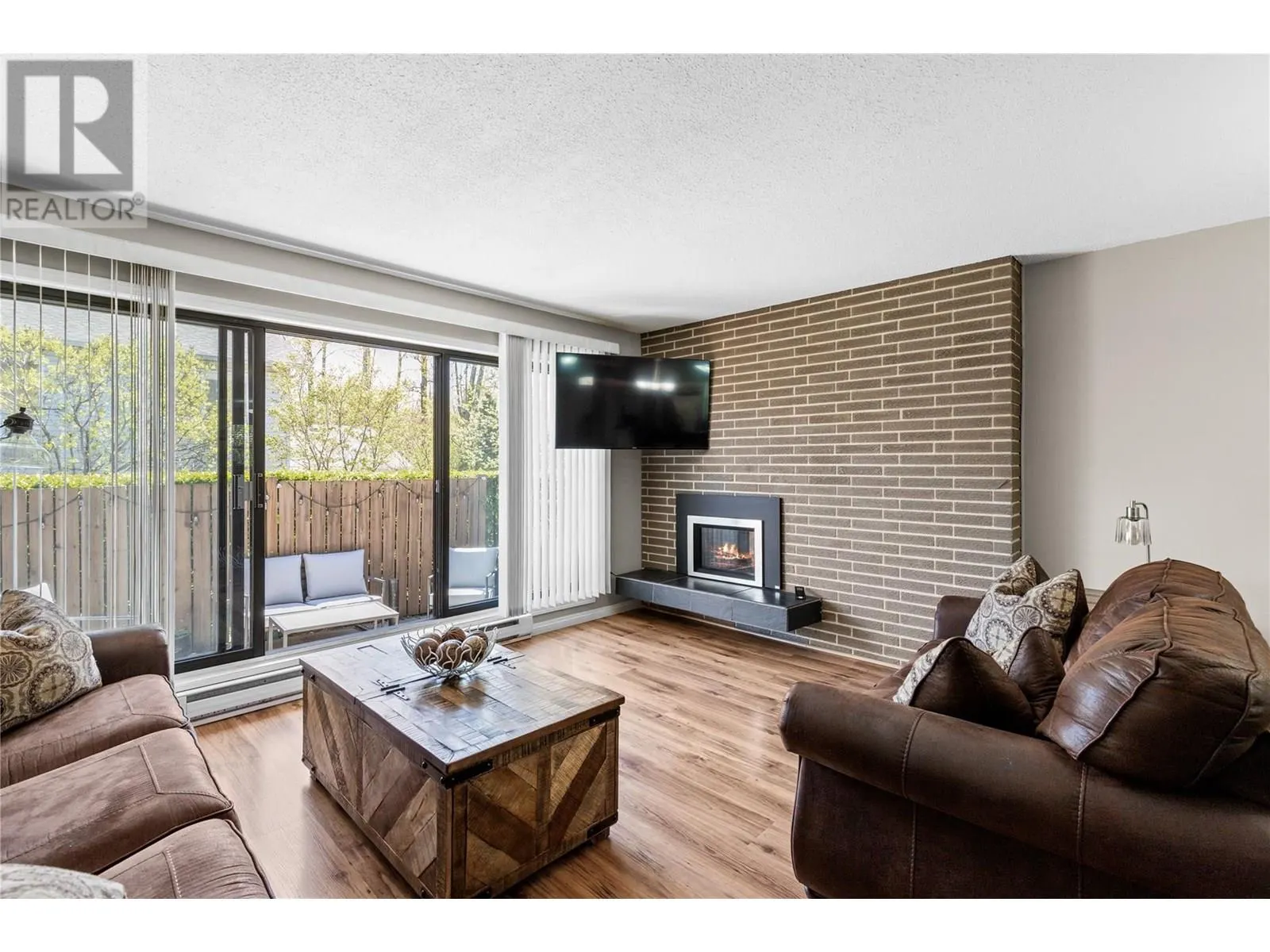 4100 24 Avenue Unit# 105