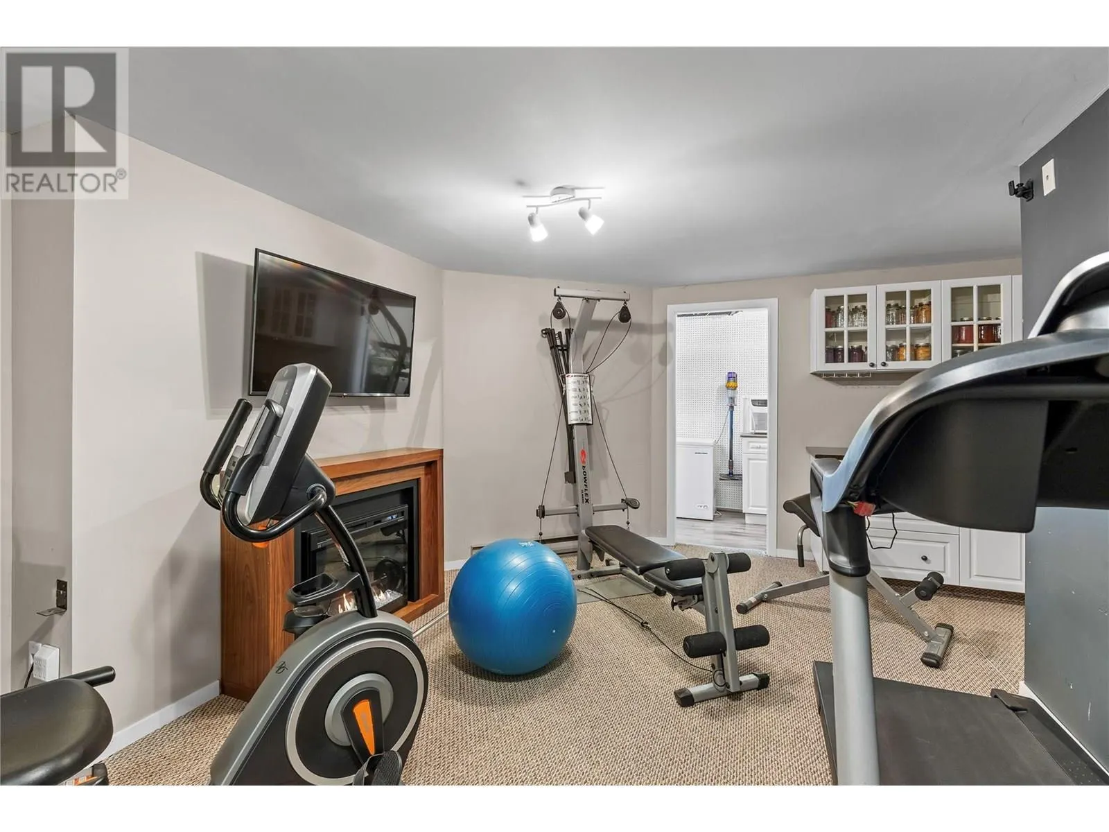 4100 24 Avenue Unit# 105