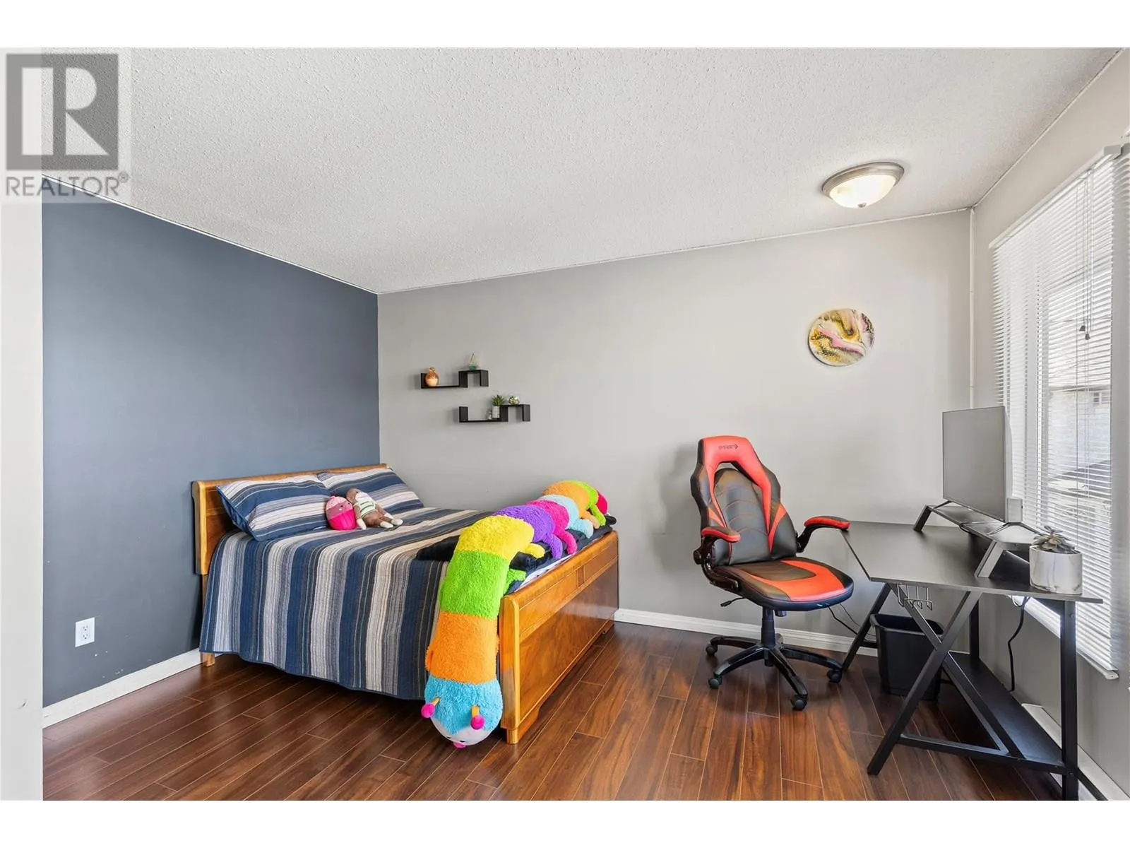 4100 24 Avenue Unit# 105