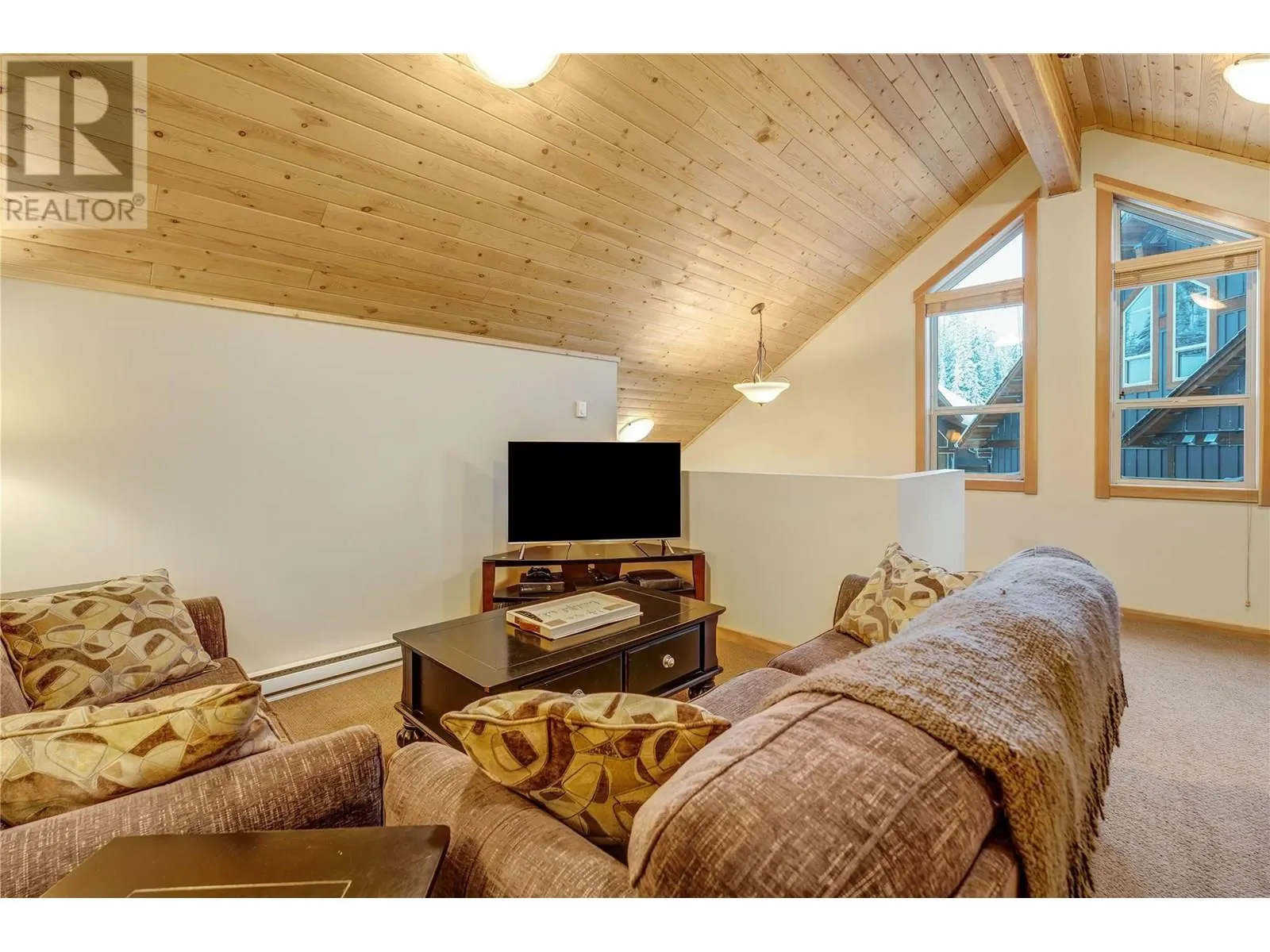 308 Creekview Road Unit# 17