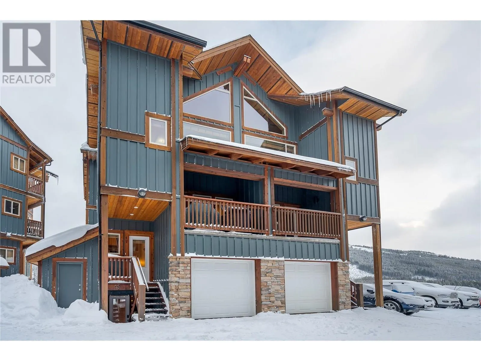 308 Creekview Road Unit# 17