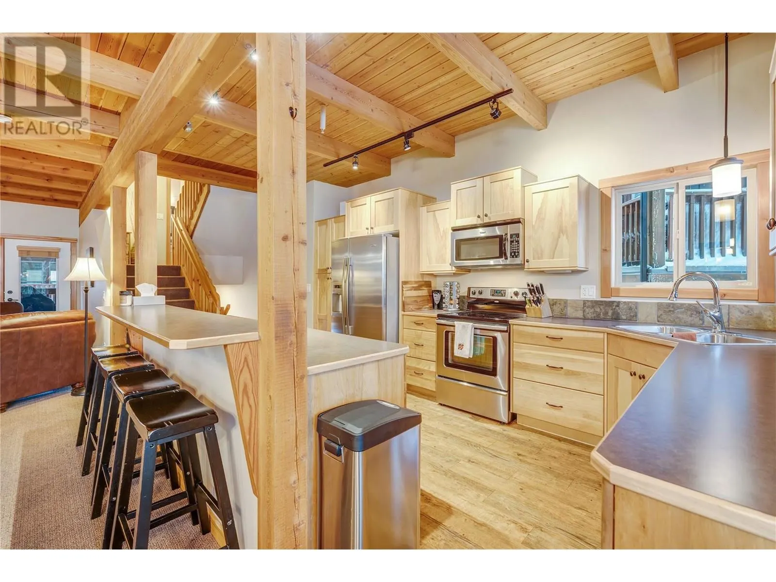 308 Creekview Road Unit# 17