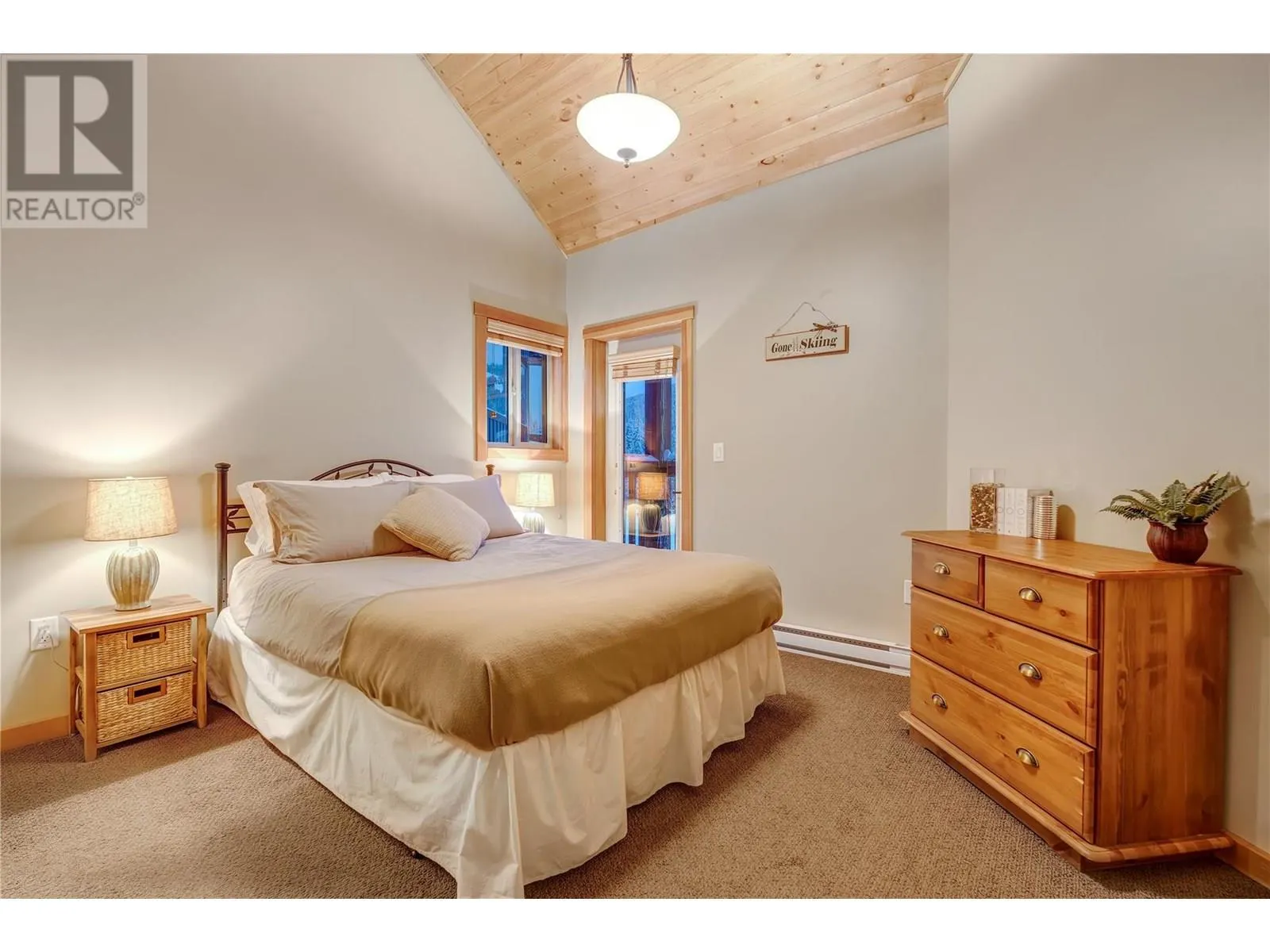 308 Creekview Road Unit# 17