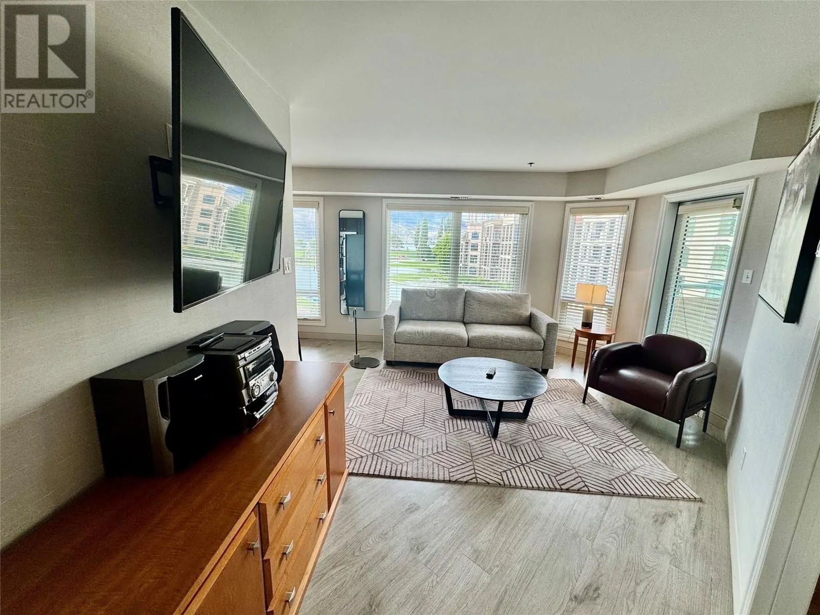 1320 Water Street Unit# 321