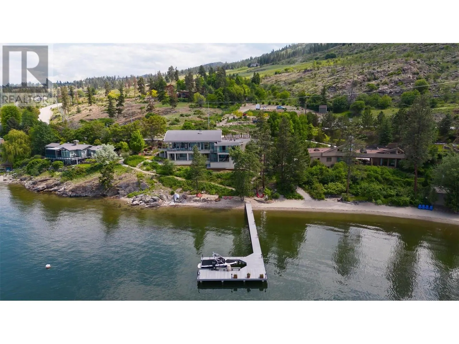 5560 Lakeshore Road