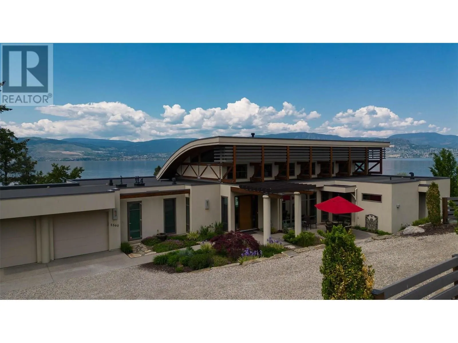5560 Lakeshore Road