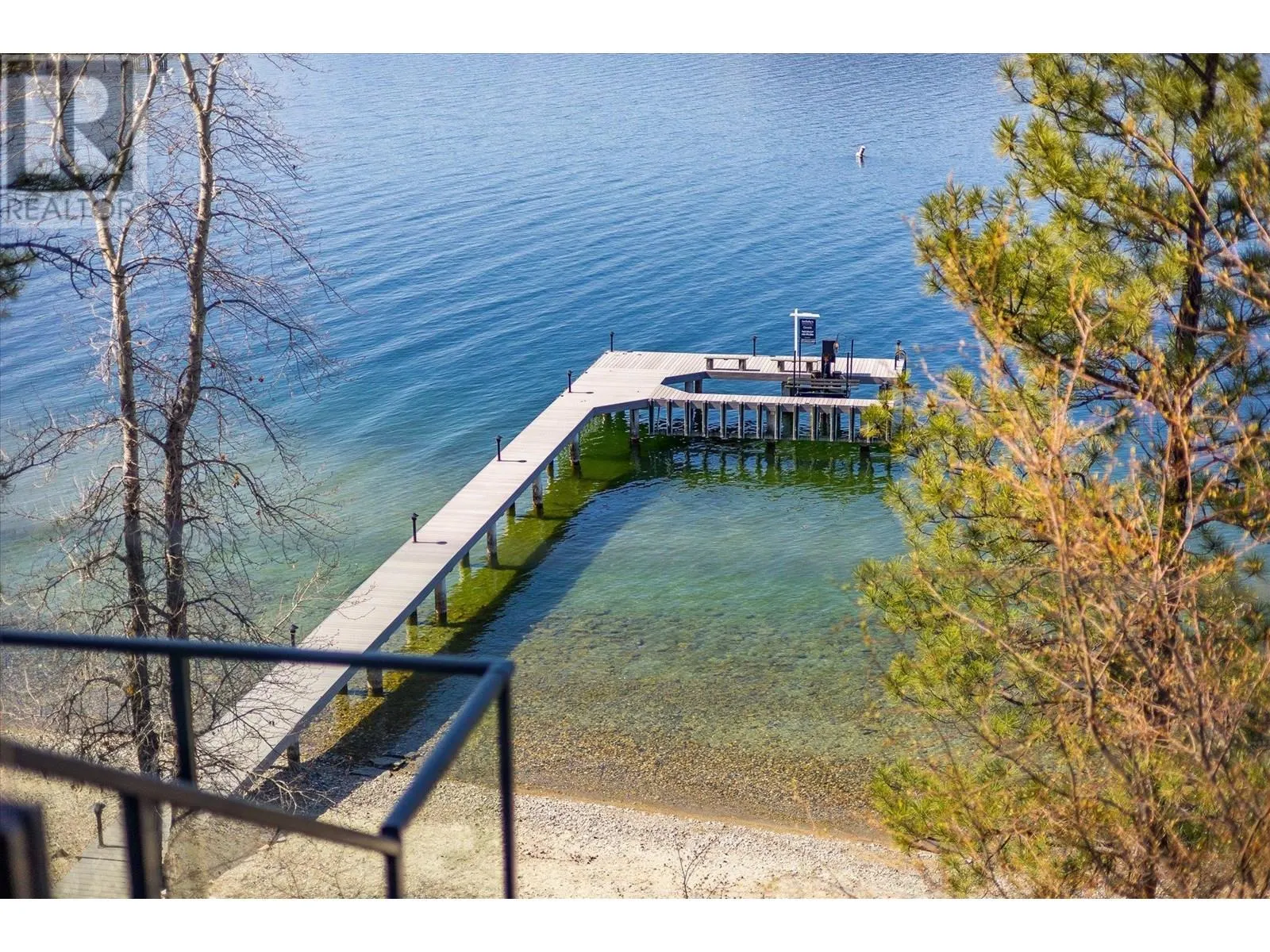 5560 Lakeshore Road