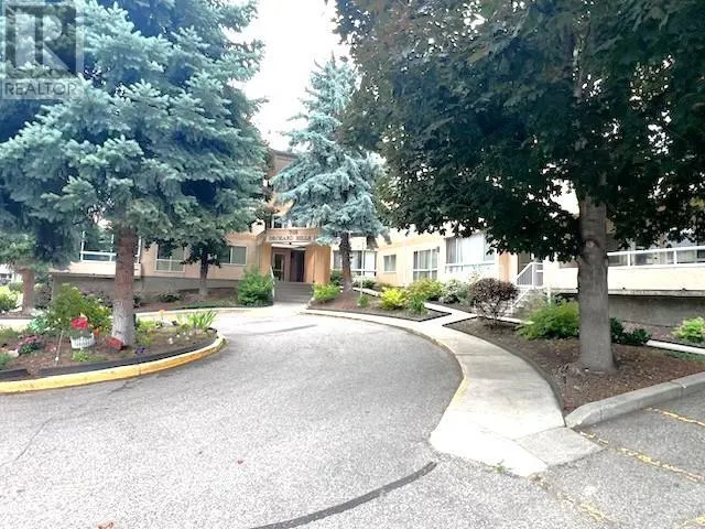 709 Houghton Road Unit# 206