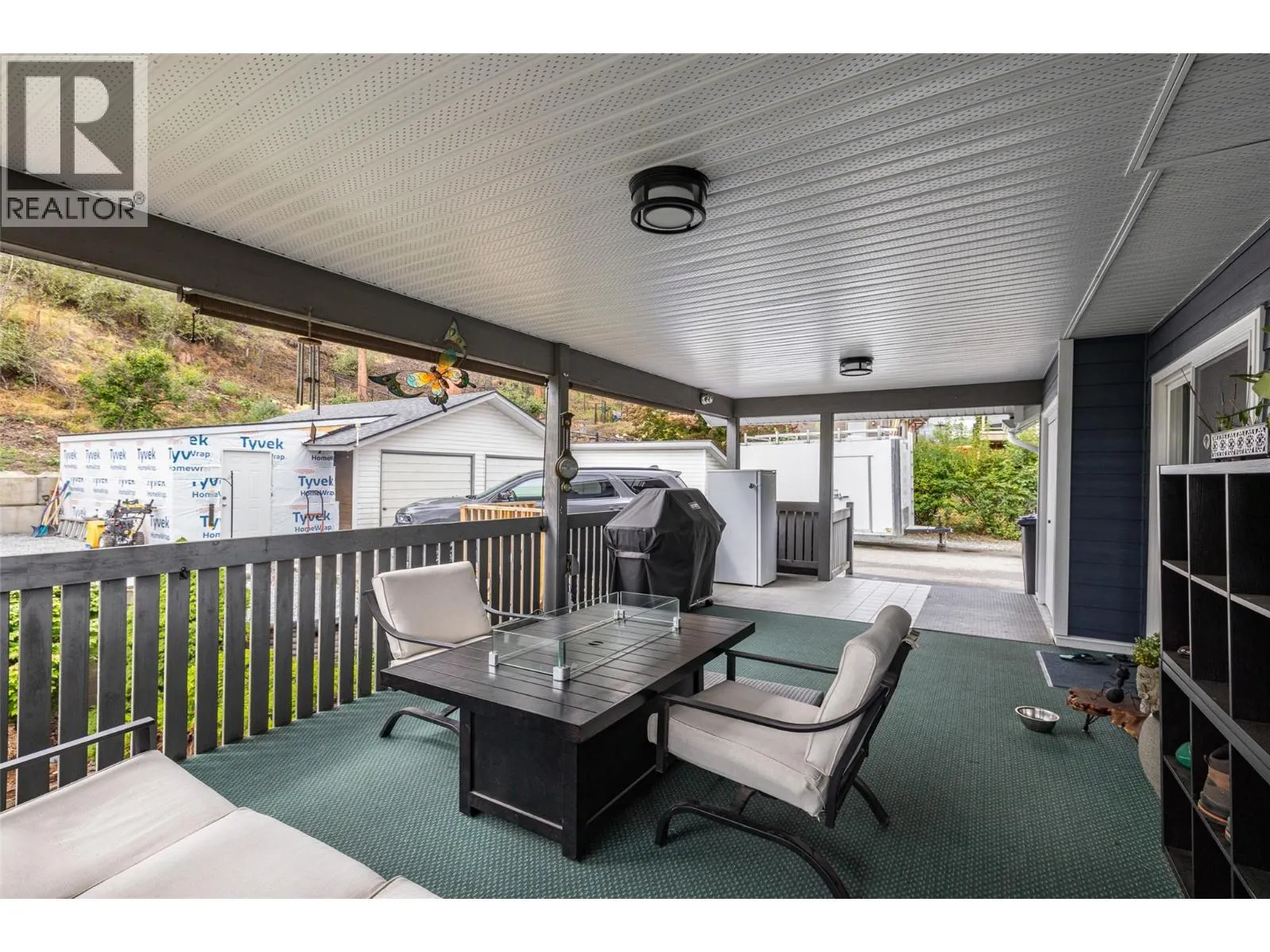 868 Clifton Road
